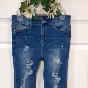 Elite Distressed Jeans